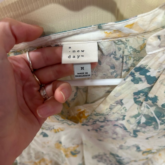 Women’s Long Sleeve Blouse - Picture 2 of 2